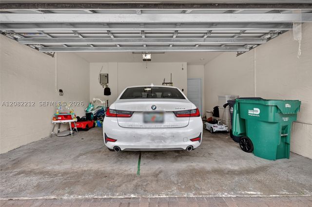 4915 NW 83rd Path 4915, Doral, FL 33166