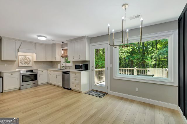 35 Hillbrook Chase, Newnan, GA 30263