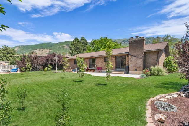 2339 N JONI DR, Layton, UT 84040