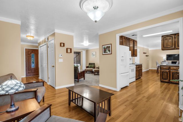 2339 N JONI DR, Layton, UT 84040