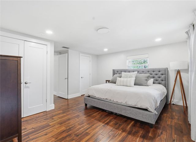 5510 VENETIAN BOULEVARD NE, St Petersburg, FL 33703