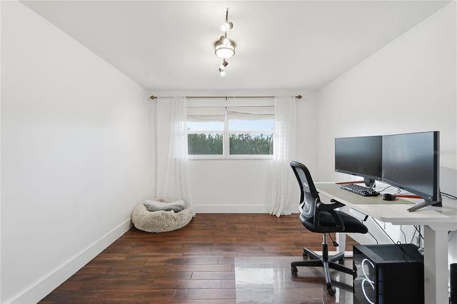 5510 VENETIAN BOULEVARD NE, St Petersburg, FL 33703