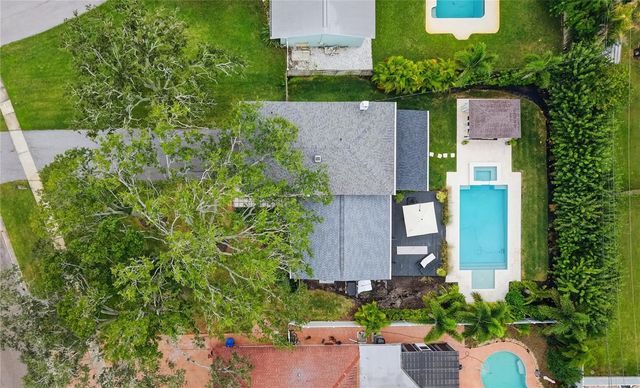 5510 VENETIAN BOULEVARD NE, St Petersburg, FL 33703