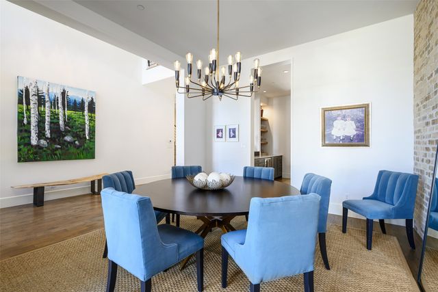 11546 W Ricks Circle, Dallas, TX 75230