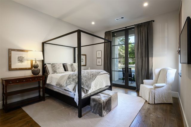 11546 W Ricks Circle, Dallas, TX 75230