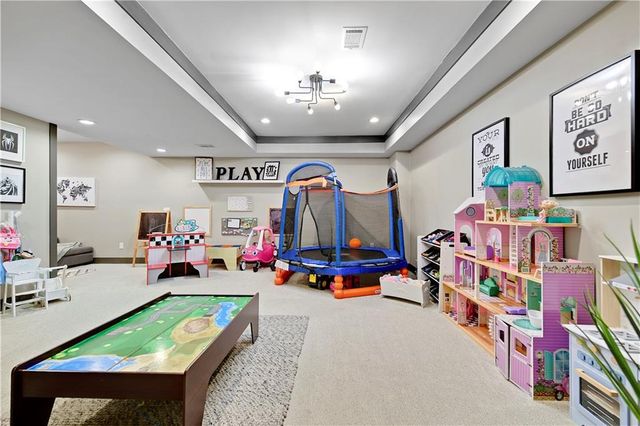 11510 W 157th Terrace, Overland Park, KS 66221