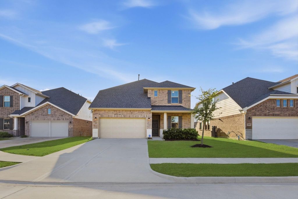 8415 Baywatch Circle, Baytown, TX 77523