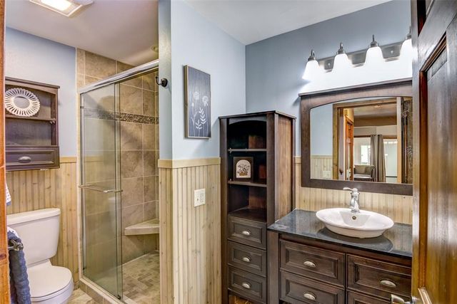 2229 Peterson Avenue, Eau Claire, WI 54703