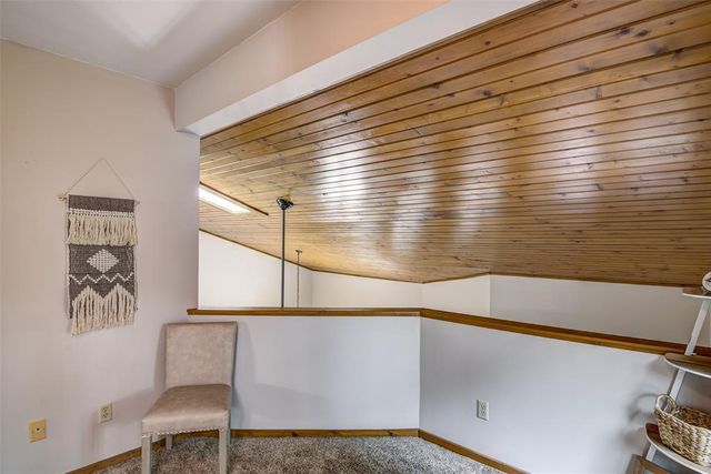 2229 Peterson Avenue, Eau Claire, WI 54703