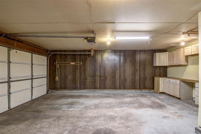 2229 Peterson Avenue, Eau Claire, WI 54703