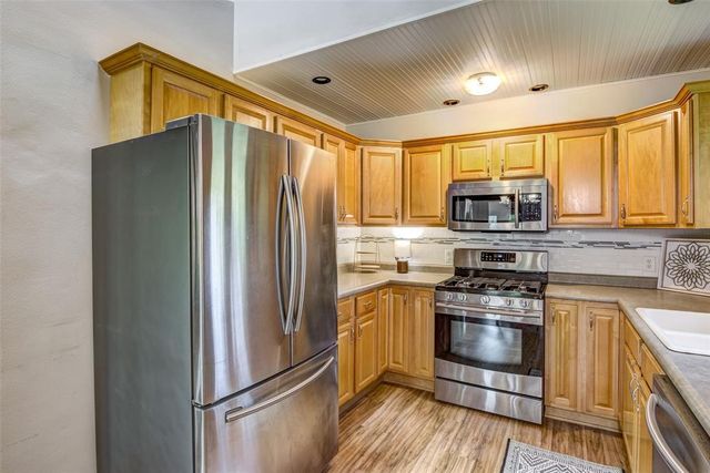 2229 Peterson Avenue, Eau Claire, WI 54703