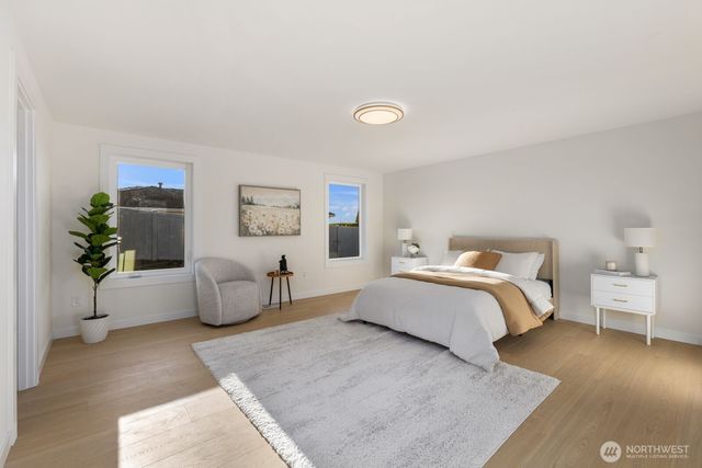 6710 N Parkview Lane, Tacoma, WA 98407