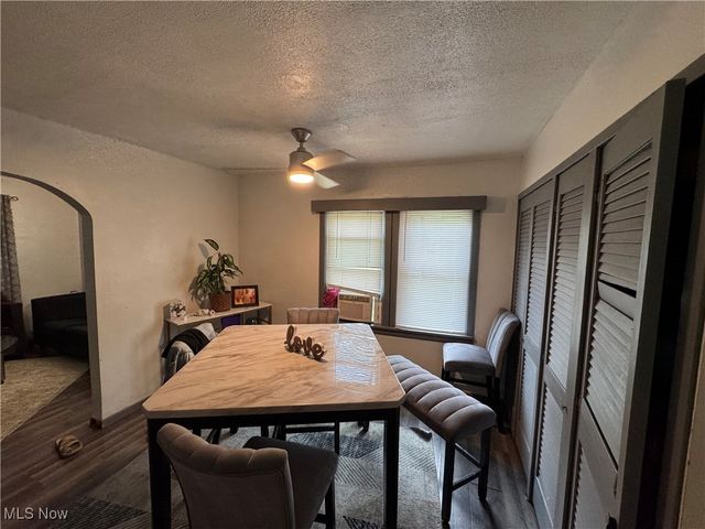 7696 Laumer Avenue, Cleveland, OH 44105