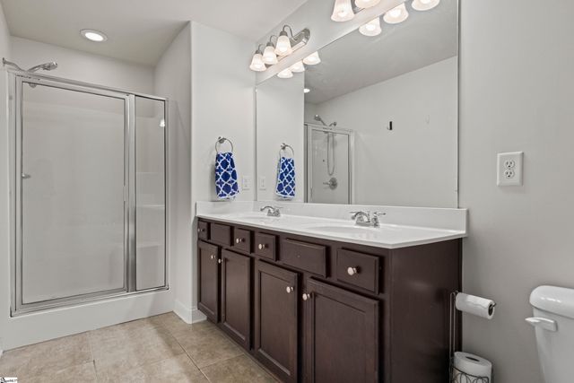 412 Kindletree Way, Simpsonville, SC 29680