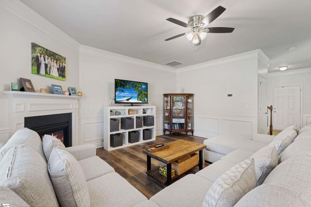 412 Kindletree Way, Simpsonville, SC 29680