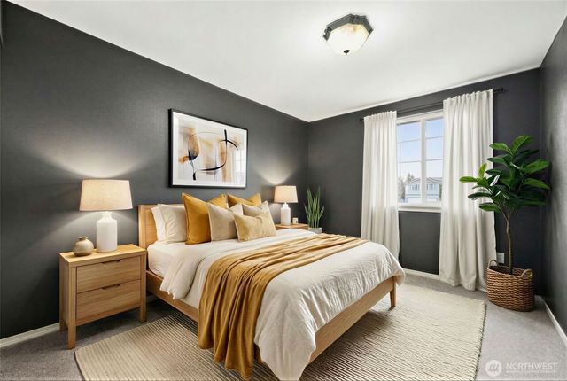 9404 McKinley Avenue E, Tacoma, WA 98445