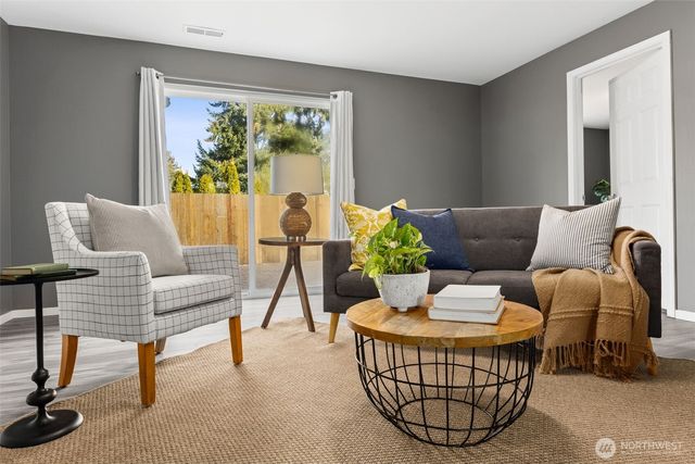 9404 McKinley Avenue E, Tacoma, WA 98445