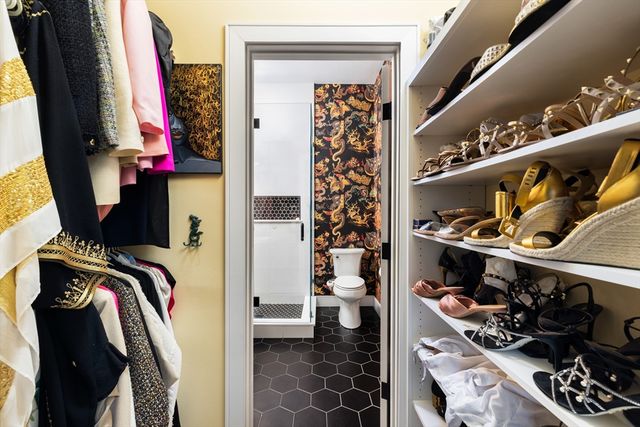 3 S Whitney Street 7, Boston, MA 02120