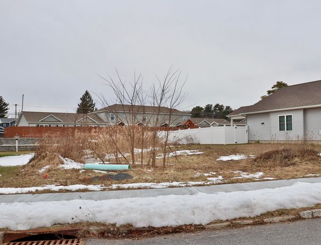 20 Louisiana Avenue, Plattsburgh, NY 12903