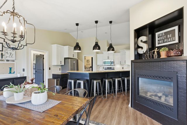 14901 W Moscelyn St, Wichita, KS 67235