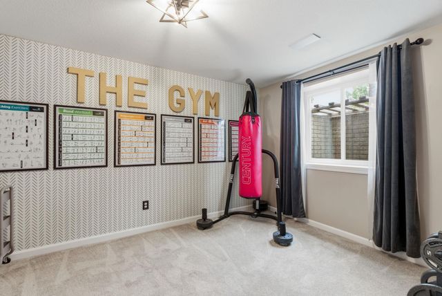 14901 W Moscelyn St, Wichita, KS 67235