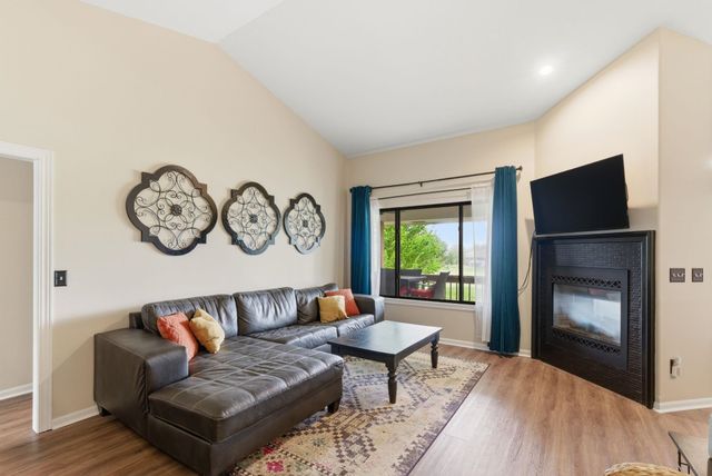 14901 W Moscelyn St, Wichita, KS 67235