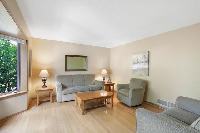 11076 191st Avenue NW, Elk River, MN 55330