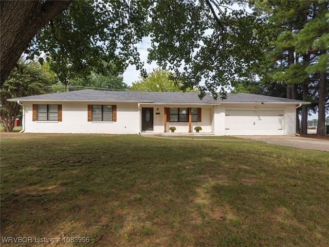 204 Bowlin Drive, Poteau, OK 74953