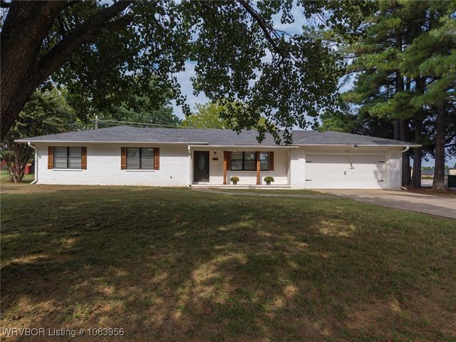 204 Bowlin Drive, Poteau, OK 74953