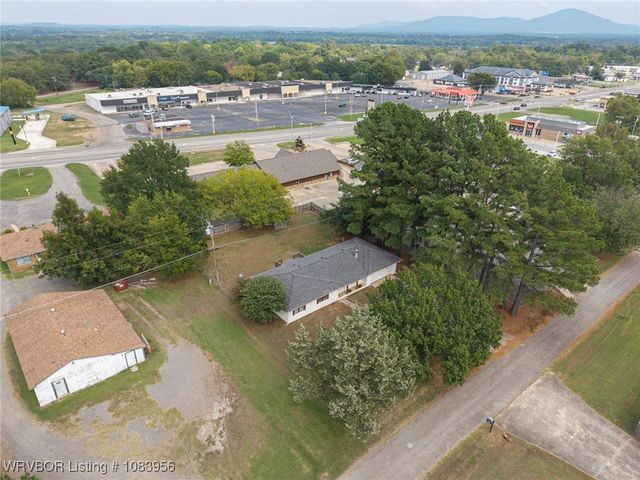 204 Bowlin Drive, Poteau, OK 74953