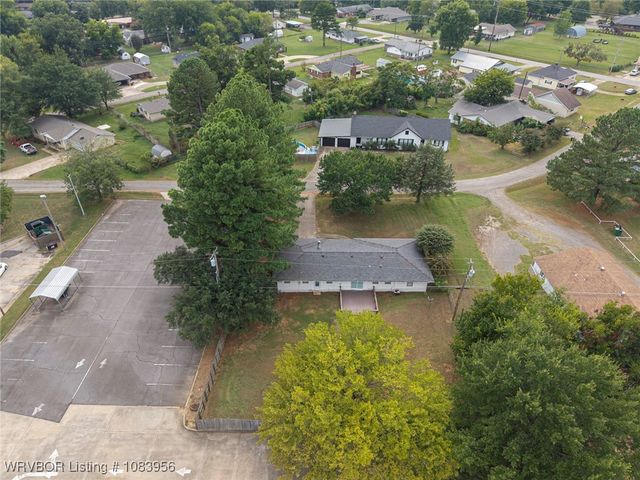 204 Bowlin Drive, Poteau, OK 74953