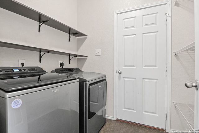 7818 Rain Shr, San Antonio, TX 78249