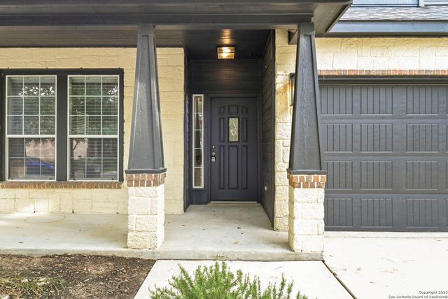 7818 Rain Shr, San Antonio, TX 78249