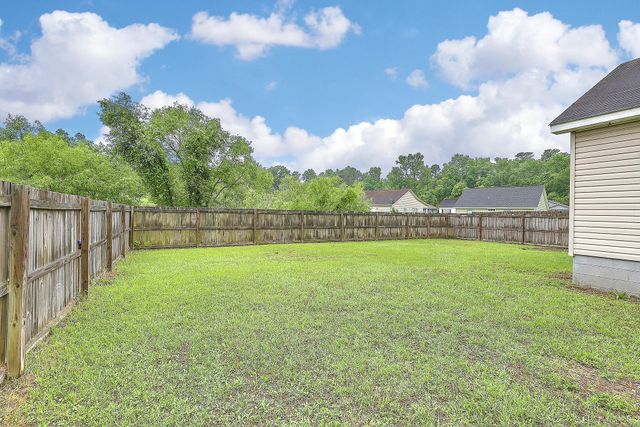 2533 Celestial Court, North Charleston, SC 29406