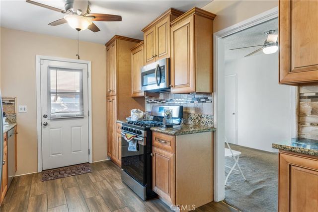 349 S Enid Avenue, Azusa, CA 91702