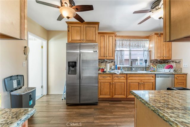 349 S Enid Avenue, Azusa, CA 91702