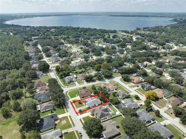1112 WINDY BLUFF DRIVE, Minneola, FL 34715