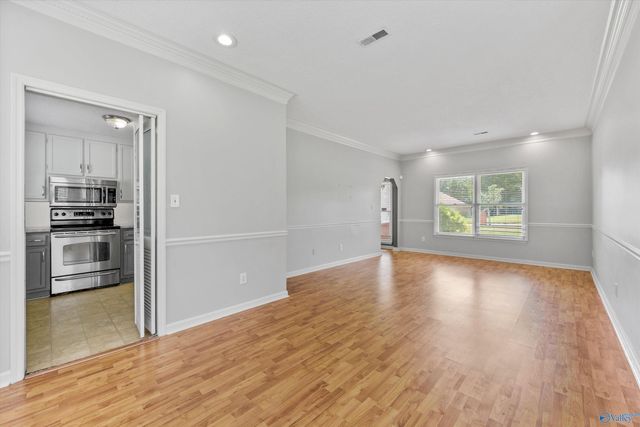 6502 Sparkling Dew Lane NW, Huntsville, AL 35810