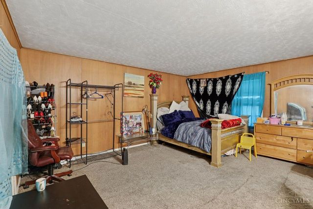 6202 Mayflower Avenue, Golf Manor, OH 45237