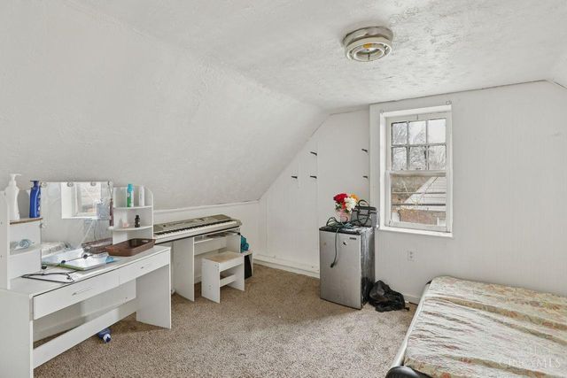 6202 Mayflower Avenue, Golf Manor, OH 45237