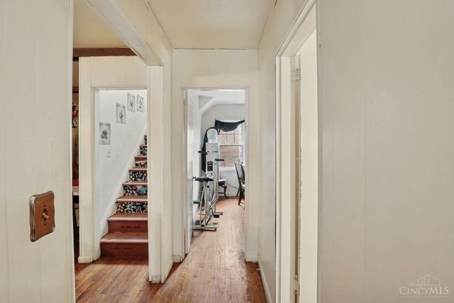 6202 Mayflower Avenue, Golf Manor, OH 45237