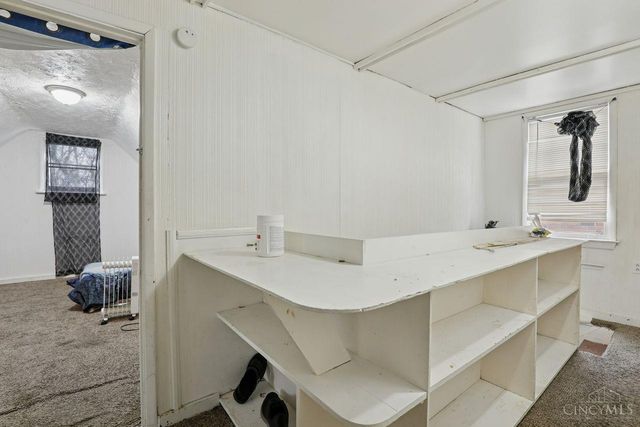 6202 Mayflower Avenue, Golf Manor, OH 45237