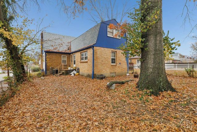 6202 Mayflower Avenue, Golf Manor, OH 45237