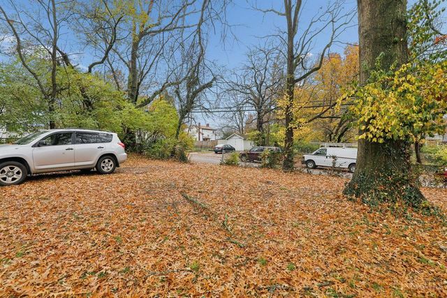 6202 Mayflower Avenue, Golf Manor, OH 45237