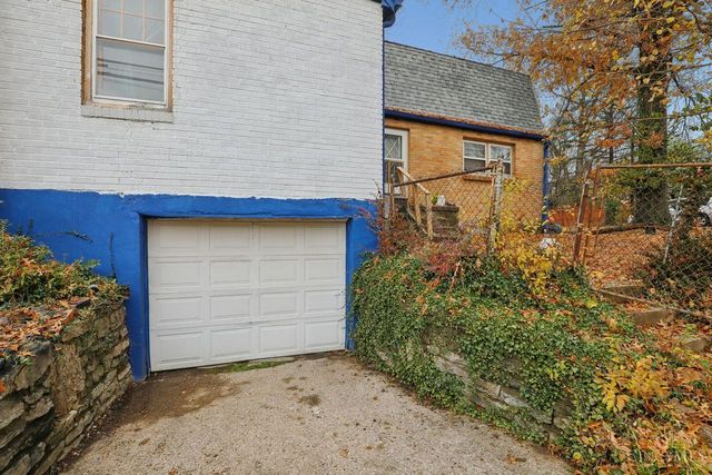 6202 Mayflower Avenue, Golf Manor, OH 45237