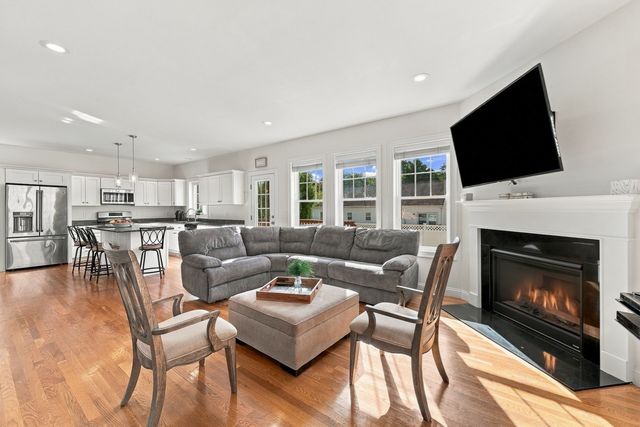 14 Morton Hill Ave, Swampscott, MA 01907