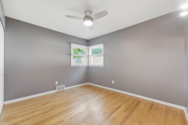 17620 8th Avenue N, Plymouth, MN 55447