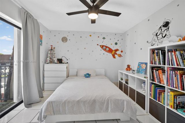 1171 SW 118th Ter, Davie, FL 33325