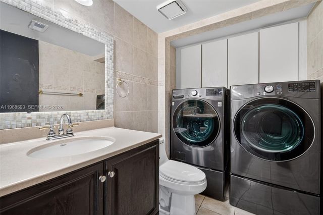 1171 SW 118th Ter, Davie, FL 33325