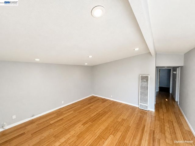 27962 Ormond Ave, Hayward, CA 94544